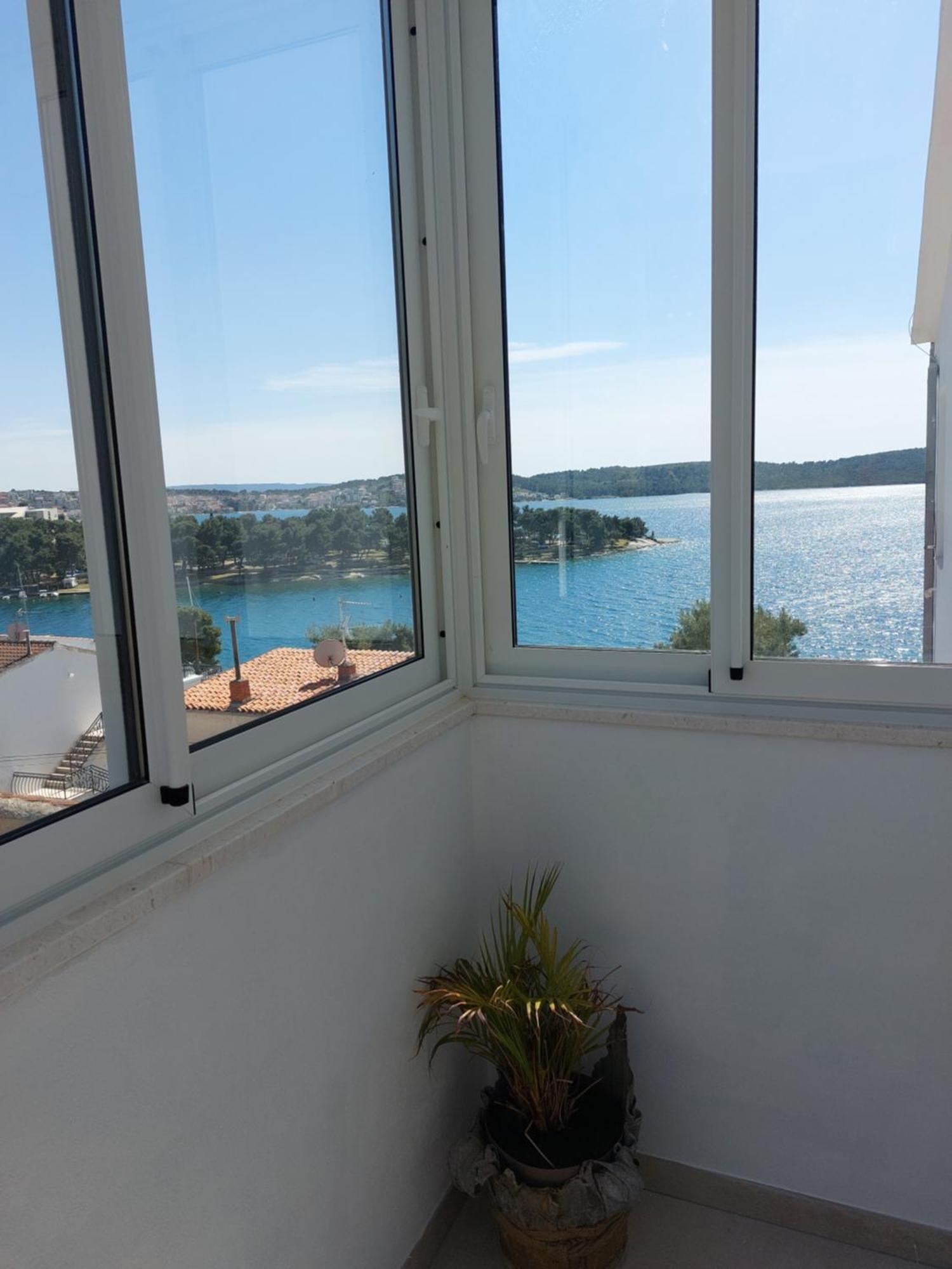 Apartment Kristina تروغير المظهر الخارجي الصورة
